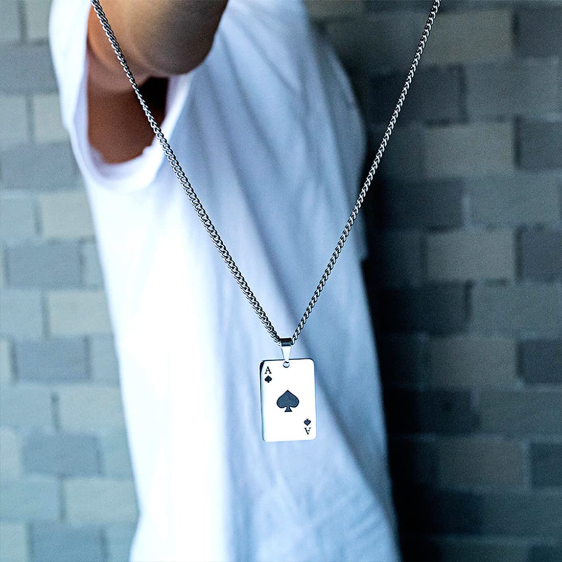 tomedeks-as-de-pique-collier-acier-inoxydable-argent-homme image 5