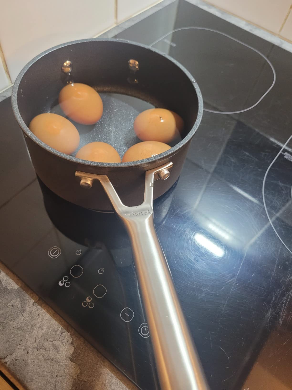 Poêle 24
