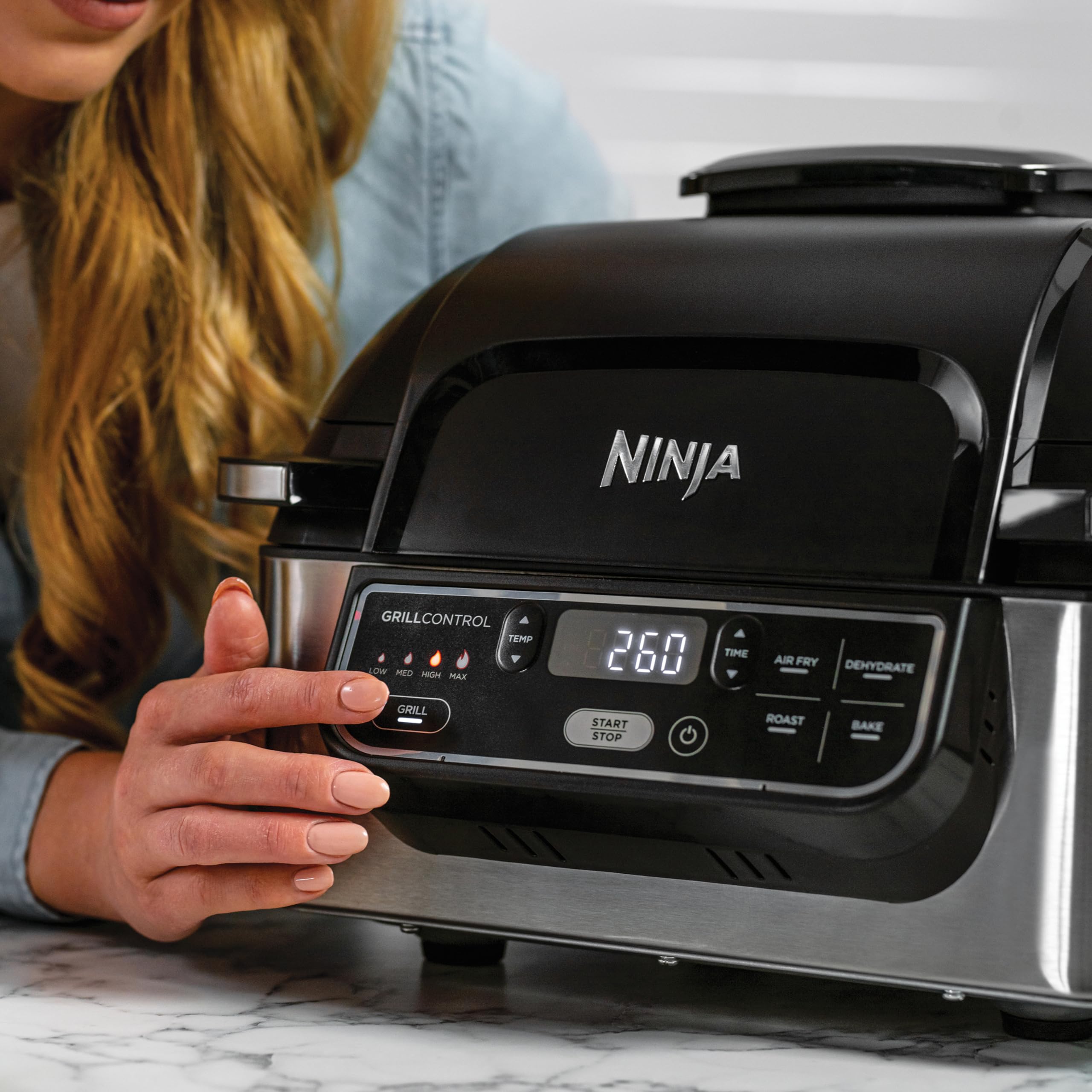 ninja-foodi-ag301eu-grill-air-fryer-5-7l-5-fonctions image 3