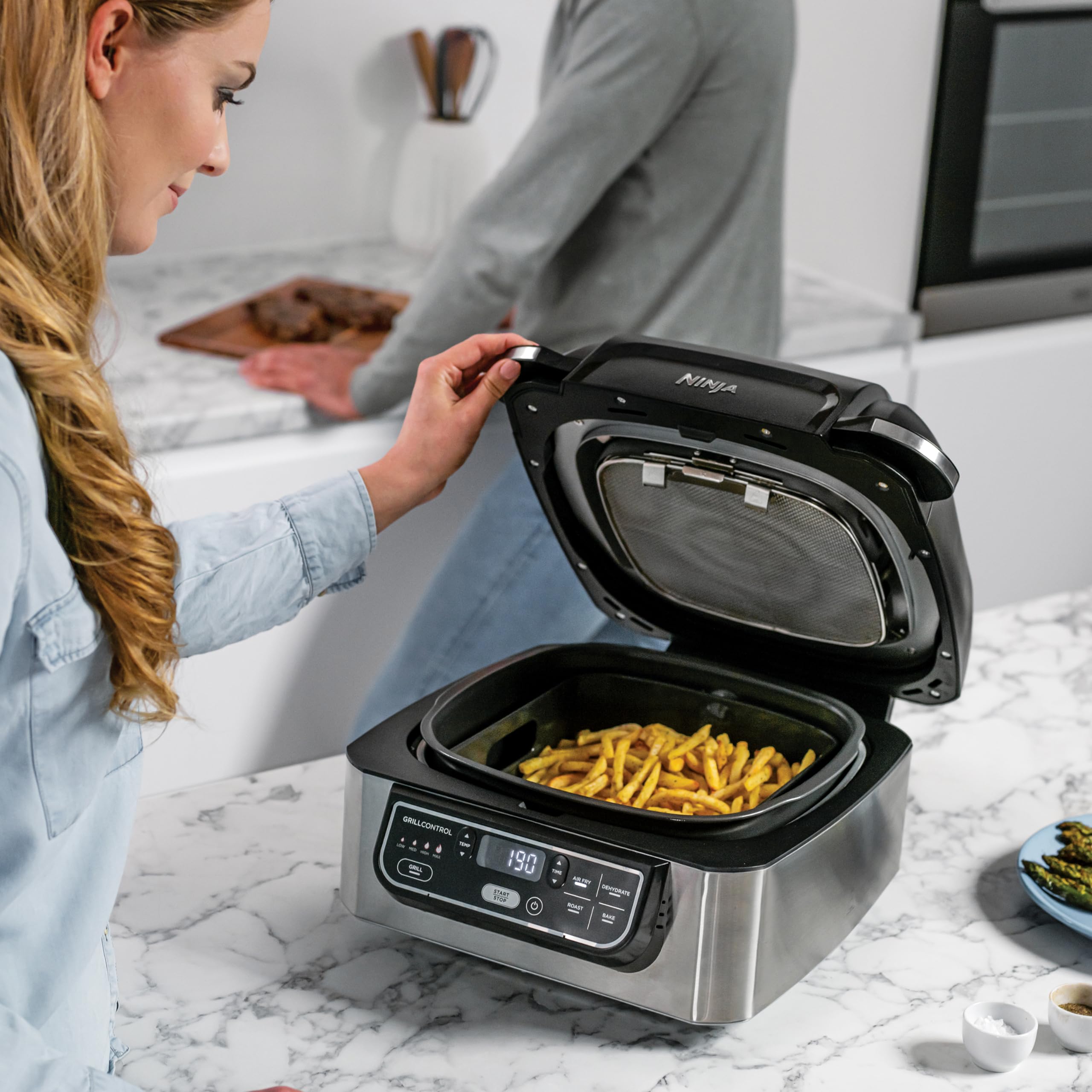 ninja-foodi-ag301eu-grill-air-fryer-5-7l-5-fonctions image 5